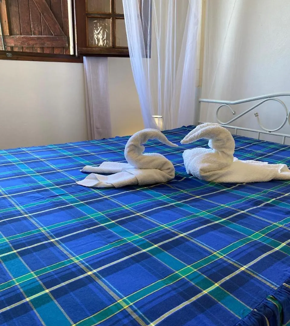 O Logis Zen' Villa Le Moule Nyaraló