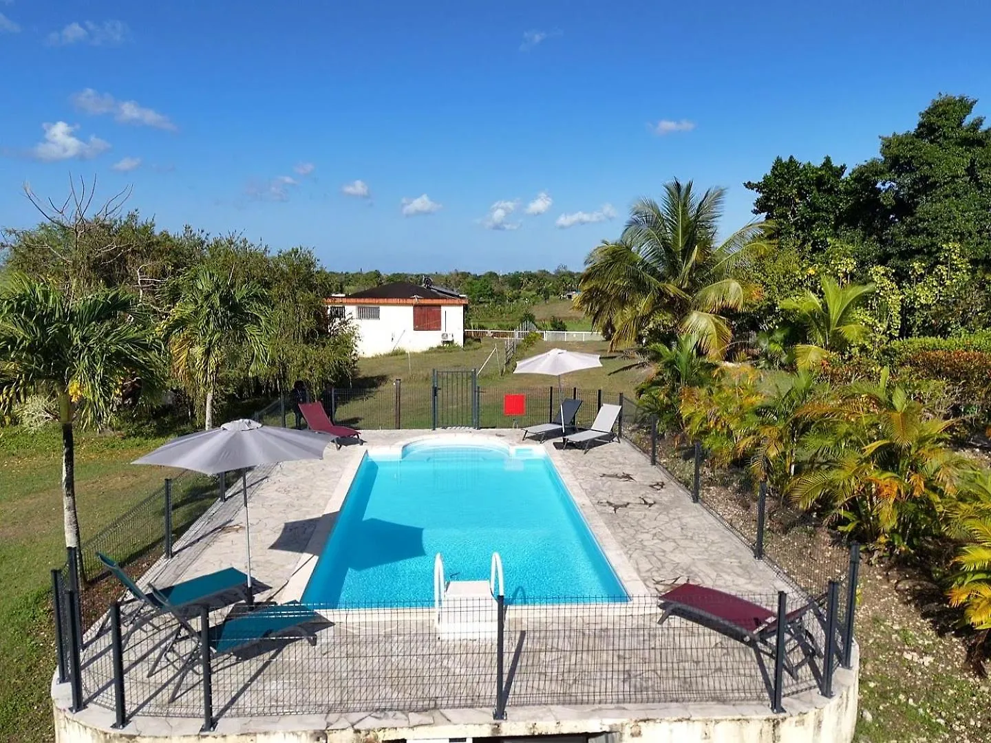 O Logis Zen' Villa Le Moule 0*,